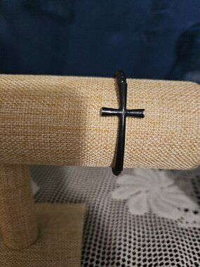 6.5 Inch Beaded Oversized Cross Bracelet